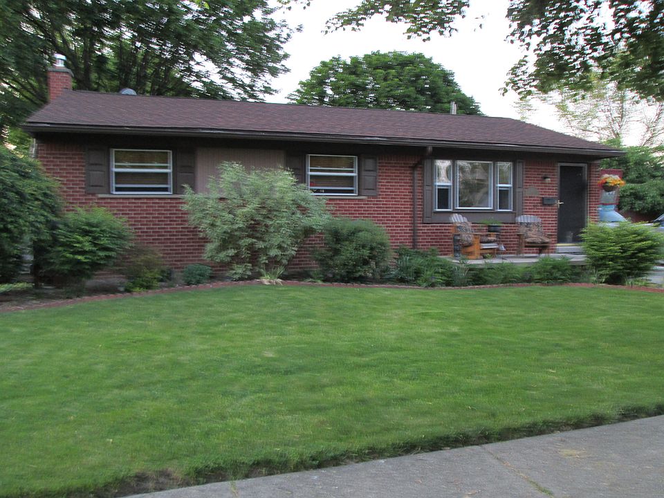 1st image of 231 Wallace Dr