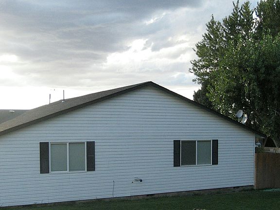 2nd image of 4810 Norma St