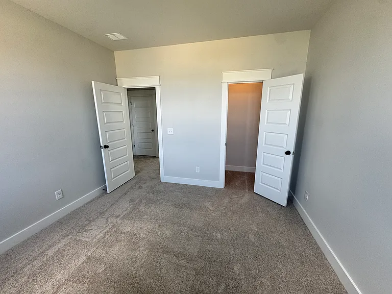 134 Cloverfield Trail Dr — Photo 50