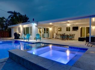 229 SE 7th Ave, Deerfield Beach, FL 33441