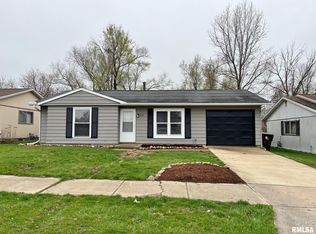 4122 W Creighton Ter, Peoria, IL 61615