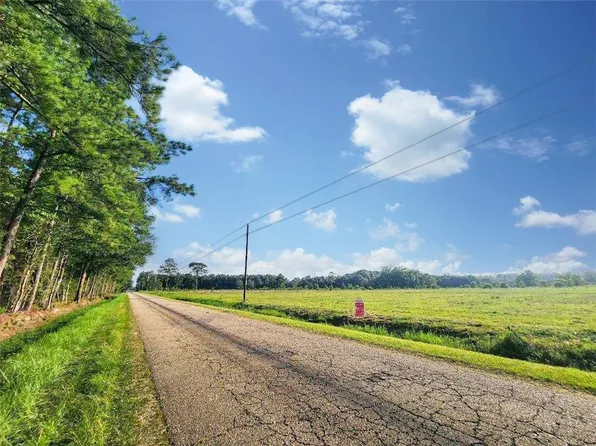 80249 Railroad Ave, Bush, LA 70431