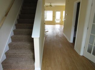 384 Brookview Dr, Riverdale, GA 30274