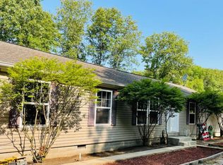 10078 Crane Ct, Wheatfield, IN 46392