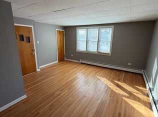 1008 Lathrop Ave #2, Forest Park, IL