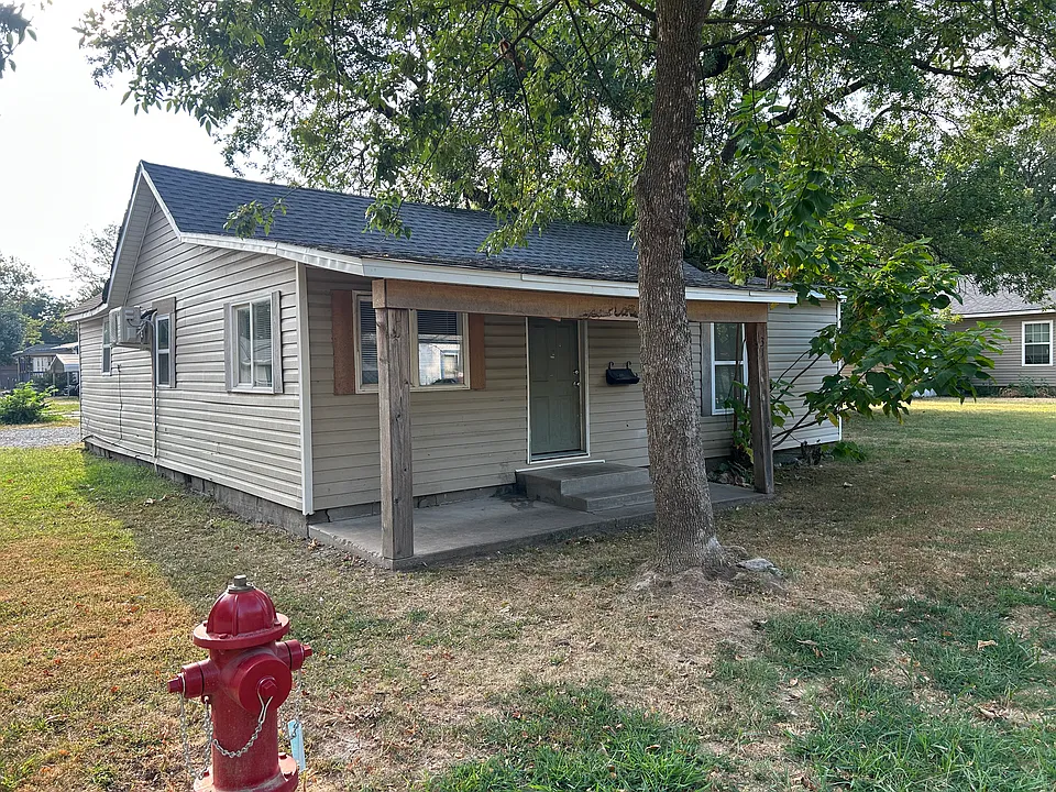318 N Vine St