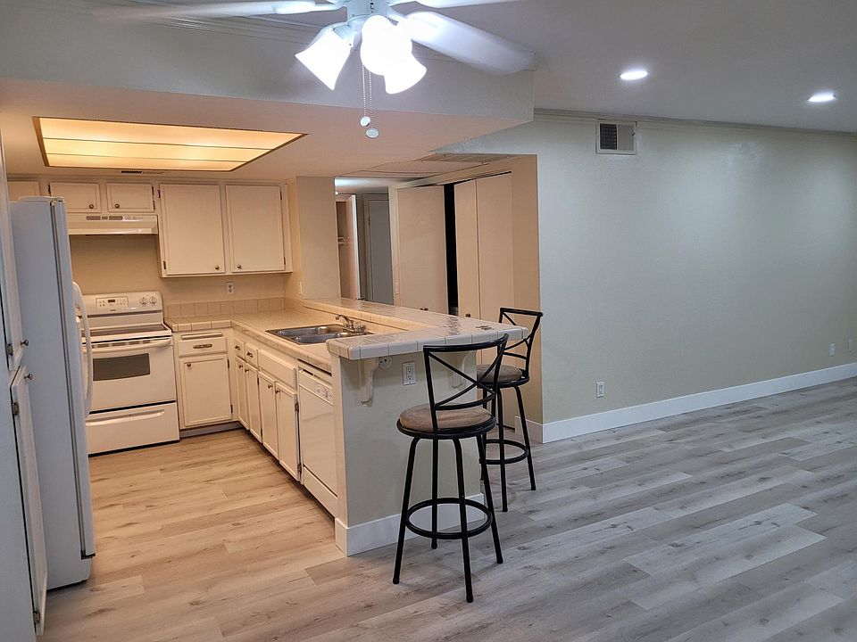 5885 El Cajon Blvd UNIT 203, San Diego, CA 92115 | Zillow