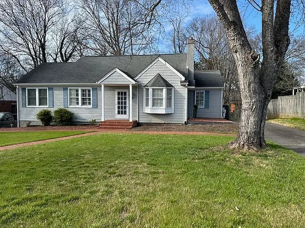 1105 Sterling Ave, Maryville, TN 37803