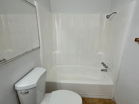 2nd image of 3701 Keltner Ave APT 29