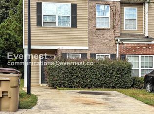 223 Shenandoah Dr, Riverdale, GA 30274
