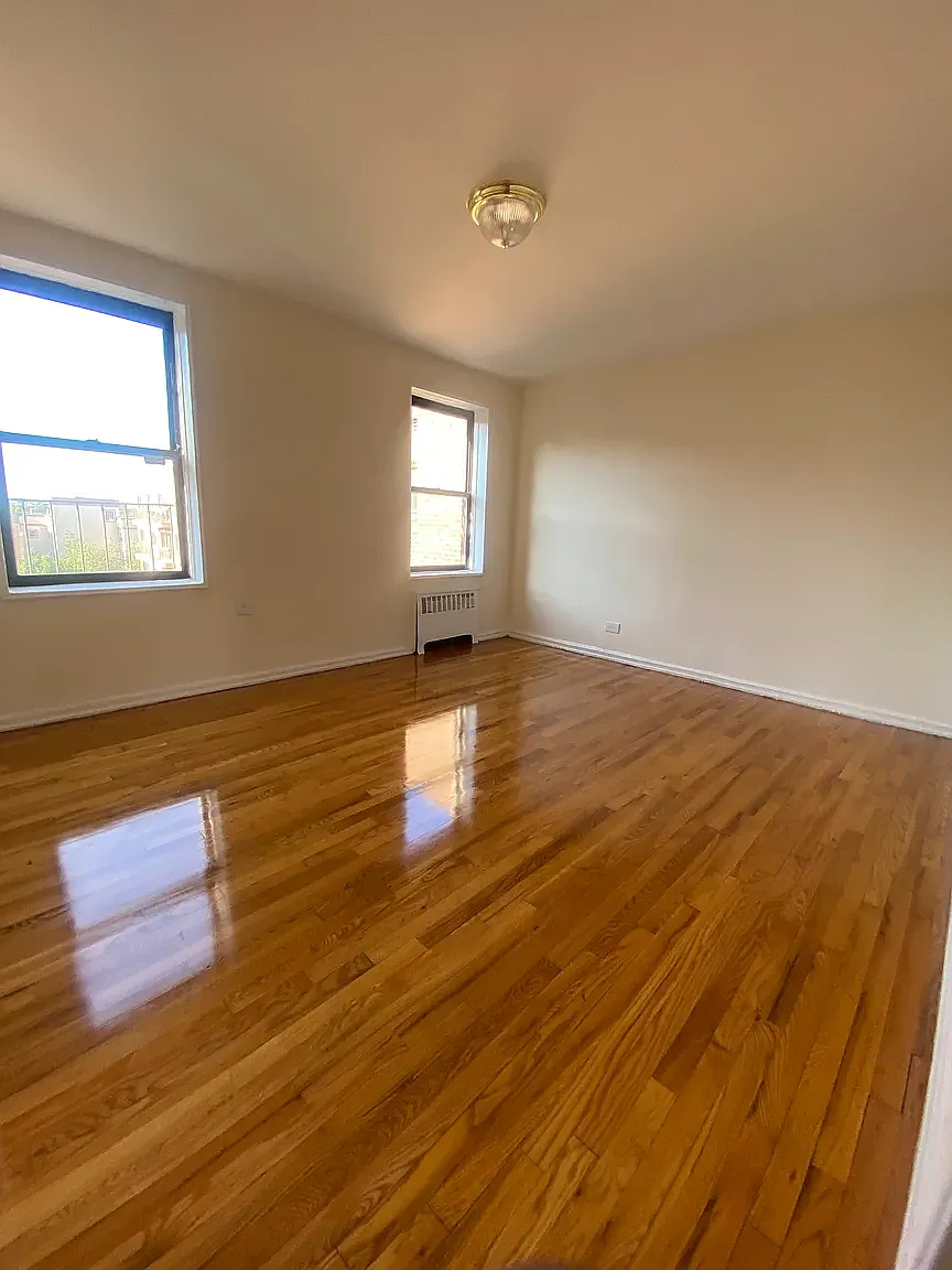 85-31 115th Street — Photo 4