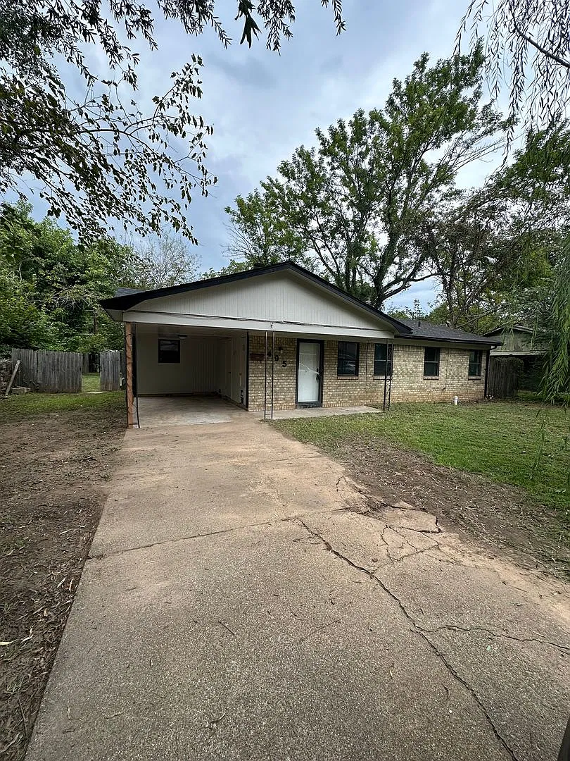 3 Bedroom and 1.5 Bathroom home. — Photo 1
