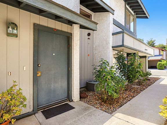 4th image of 25231 Avenida Dorena