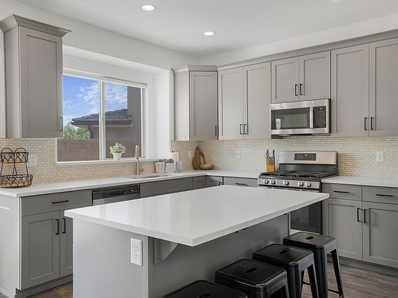 5th image of 1356 N Paseos St