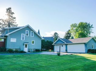 6654 County Road R, Oshkosh, WI 54902