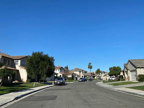 5th image of 14373 Wolfhound St