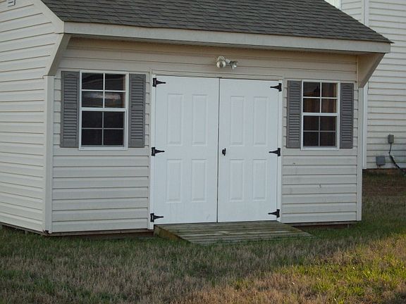 4th image of 2024 Brians Ln