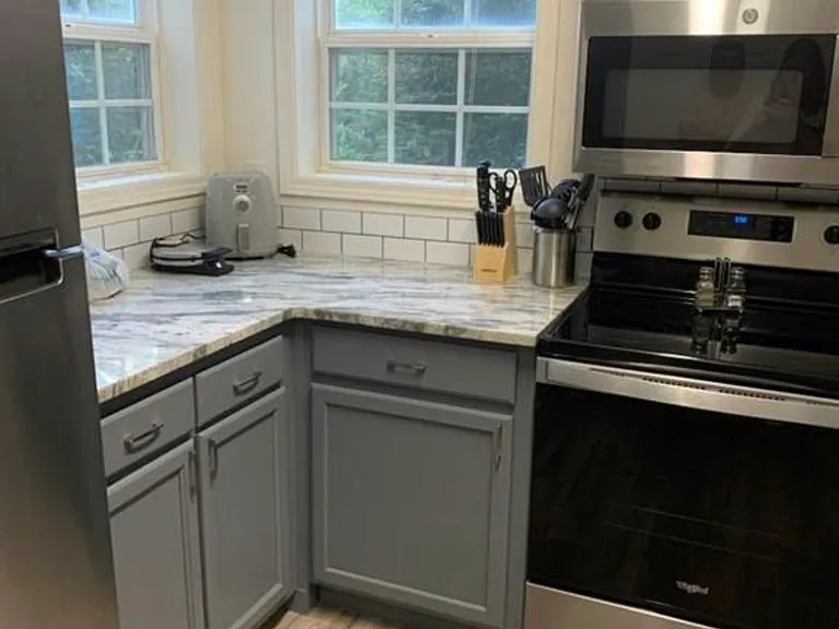 186 University Village Dr #D — Photo 4