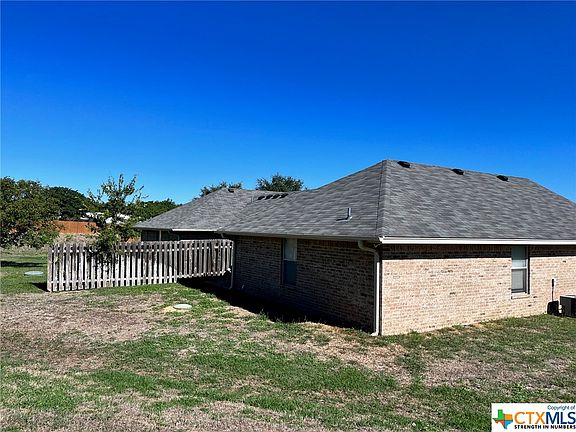 5th image of 160 Satch Dr