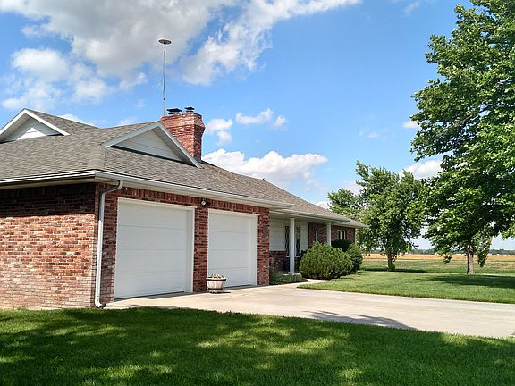 3rd image of 258 NW 30th St