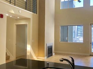 2300 Broadway APT 24, Oakland, CA 94612