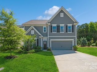 104 Candlelight Way, Mooresville, NC 28115