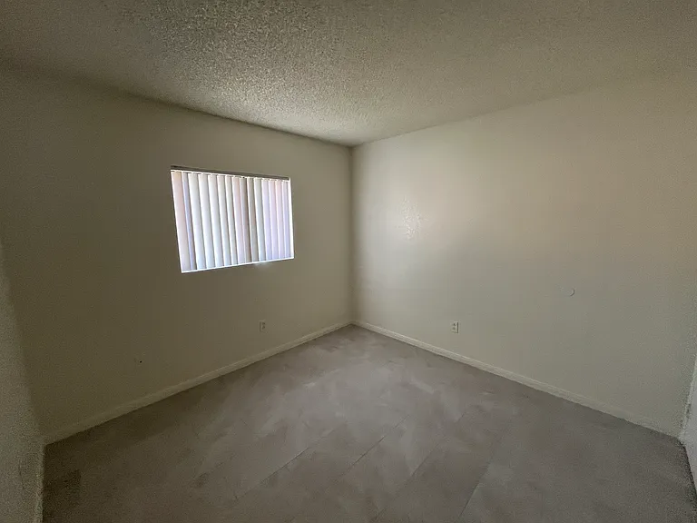 28880 Landau Blvd #3 — Photo 27