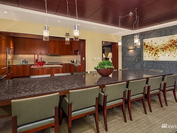5th image of 10700 NE 4th St Unit 1606
