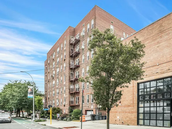 31-85 Crescent Street image 24 of 24