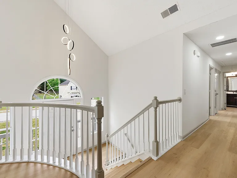 1414 Paddocks Way — Photo 5