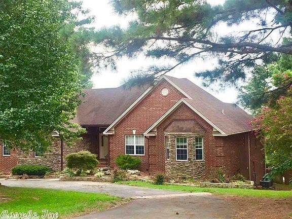 2nd image of 1805 Stonecrest Dr
