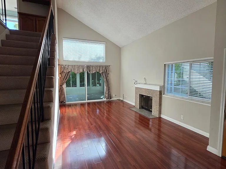 34515 Heathrow Ter — Photo 6