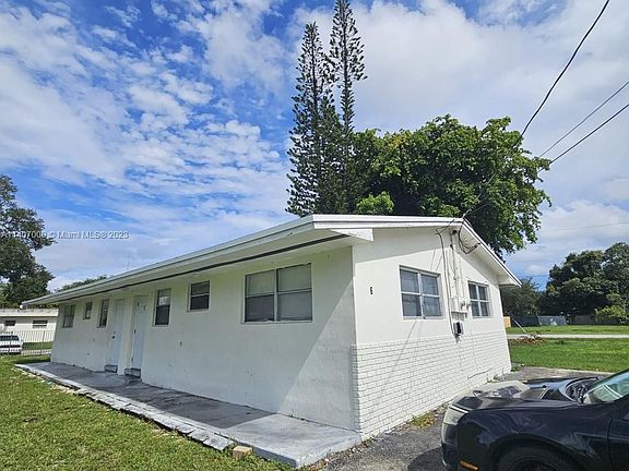 2nd image of 6 Northwest Ave #1