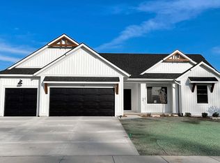 1764 Kingsland Dr SW, Byron Center, MI 49315