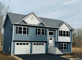 890 Brook Road, Hampton, CT 06427