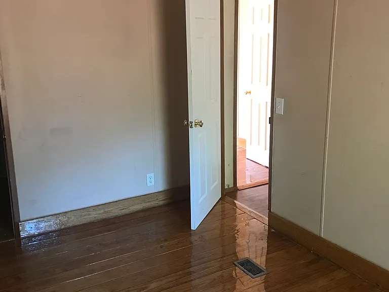 810 Woodtrail Dr — Photo 15