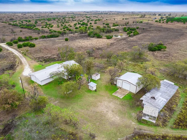 1350 County Road 414, Jonesboro, TX 76538