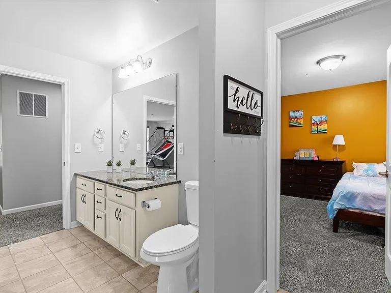 49645 Hartwick Dr — Photo 33