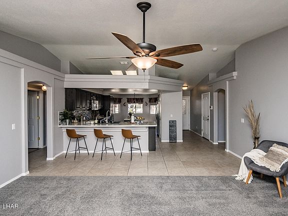 4th image of 3401 Jamaica Blvd S