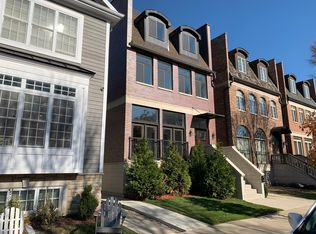 3144 W Wallen Ave, Chicago, IL 60645