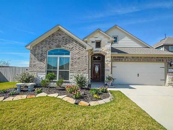 2nd image of 2338 Argos Dr