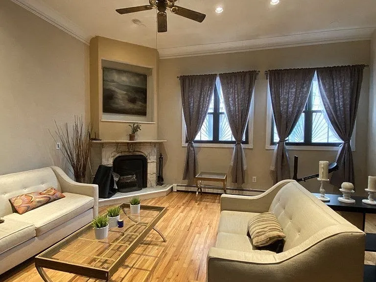 608 Tremont St #2-2-2 — Photo 2