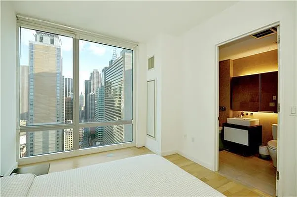 Sold by AA Management | media 2