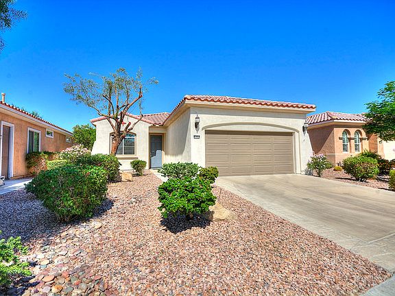 2nd image of 81952 Avenida Dulce