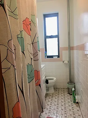 Rented by Warren T Real Estate Corp. | media 22