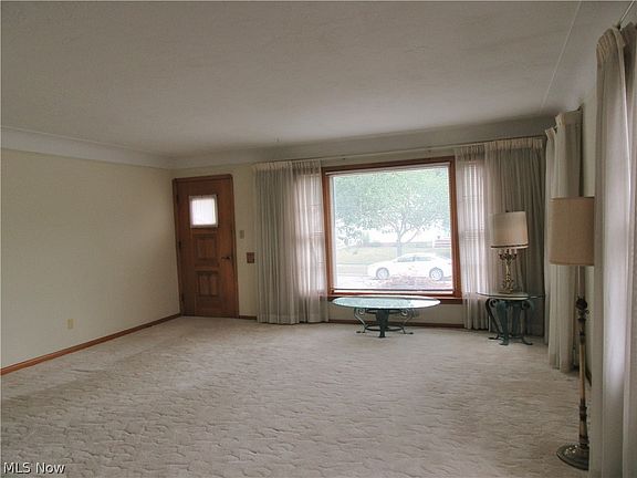 3rd image of 6526 Mariana Dr