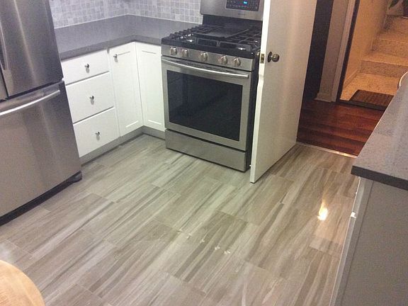 5th image of 334 Eureka St #0000