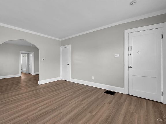 4th image of 2310 Indian Mound Ave