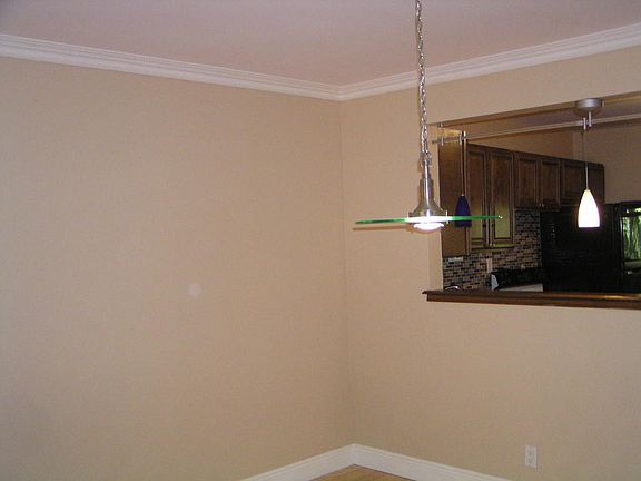 3rd image of 5530 N Lakewood Cir APT 723