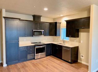 839 Front Ave NE, Albany, OR 97321